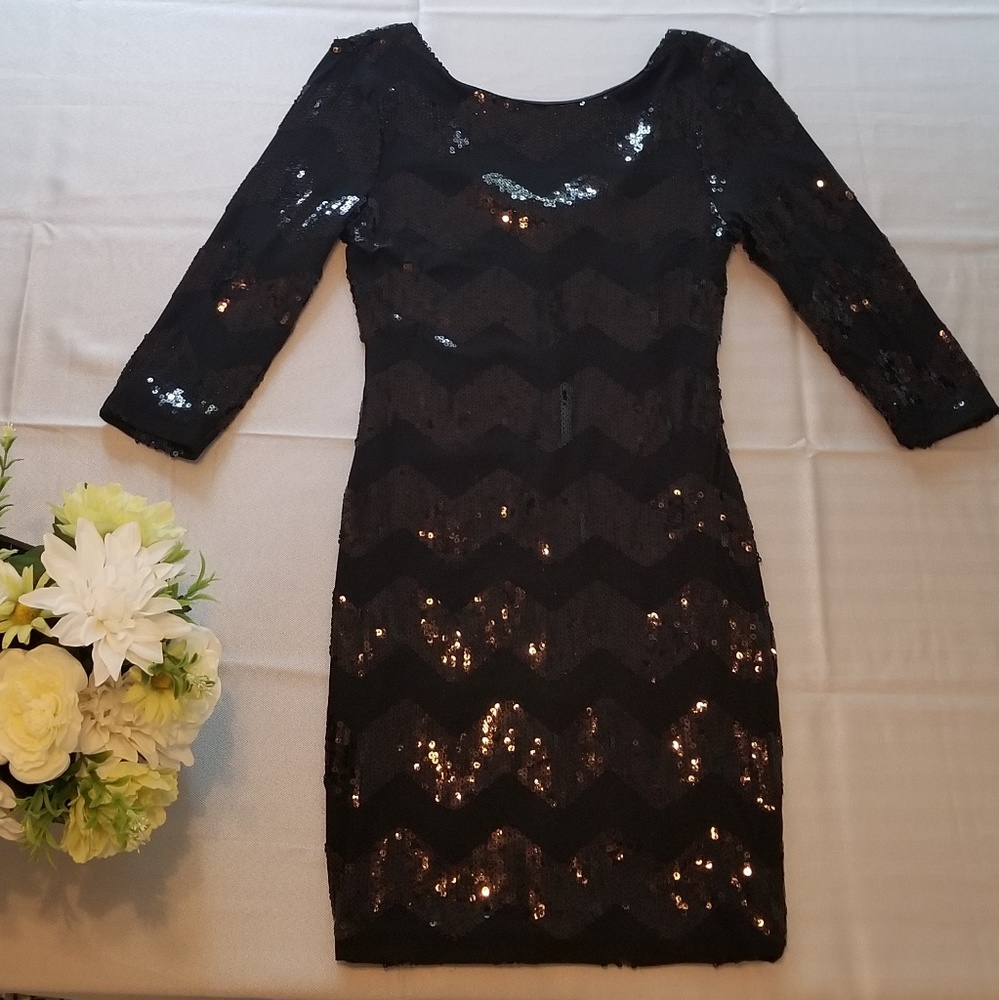 Little Black Chevron Sequin Dress 🖤